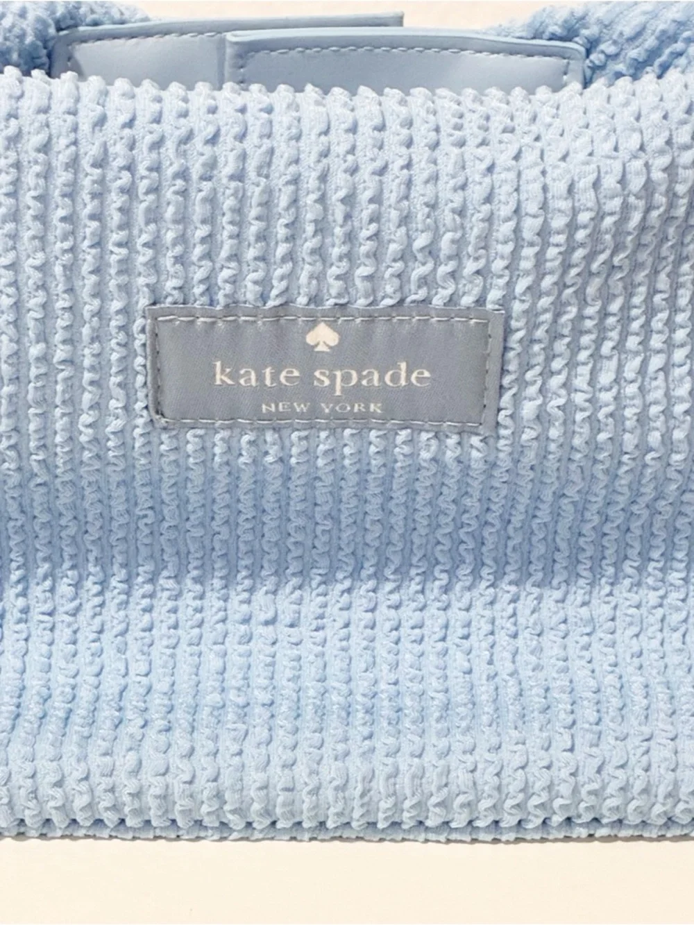 KATE SPADE Light‎ Blue Ribbed COSMETICS POUCH/MAKE UP BAG Button Snap